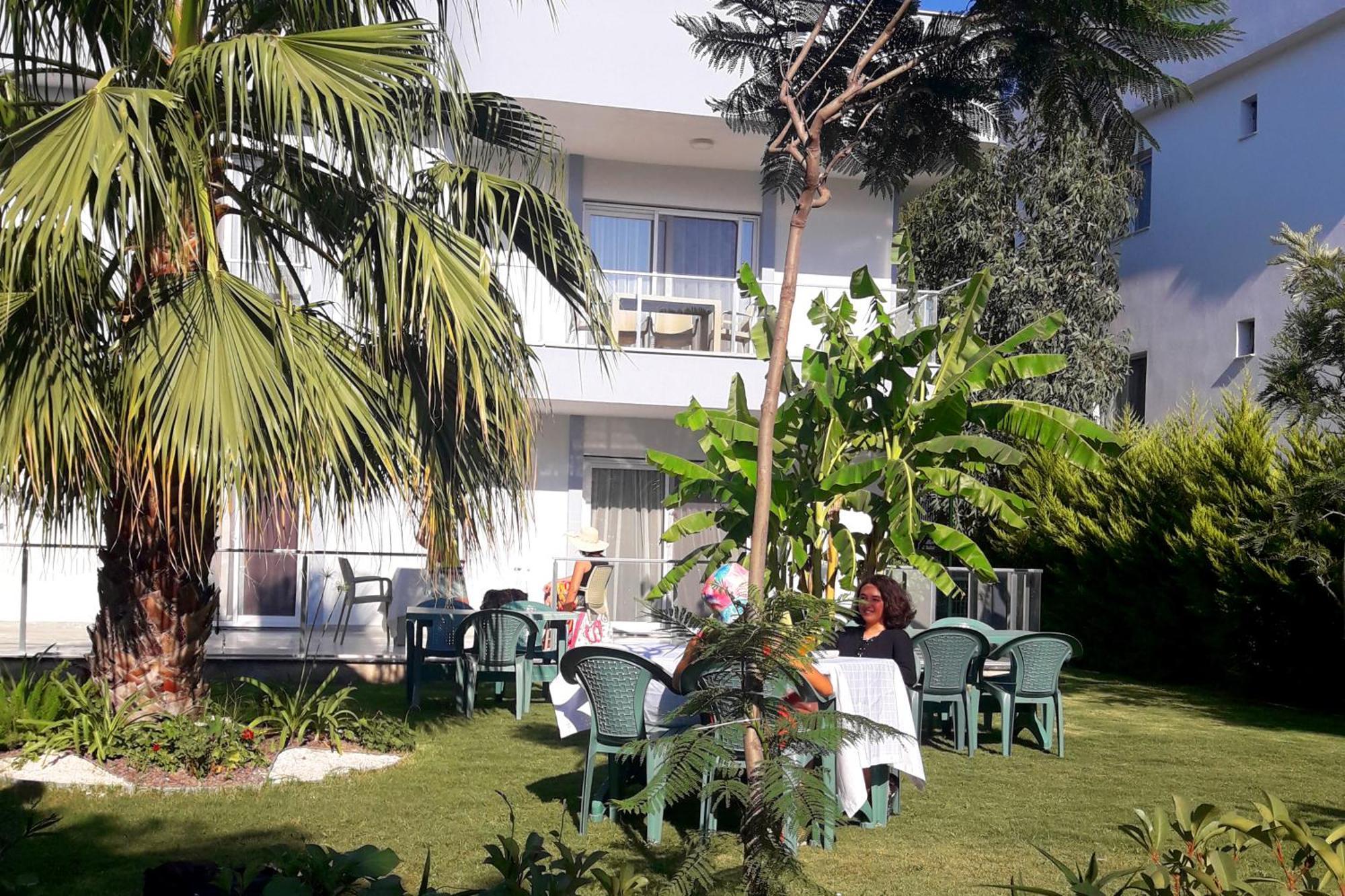 Palmiyem Apart Otel Seferihisar Buitenkant foto